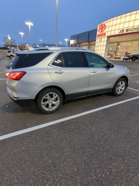 2018 Chevrolet Equinox Premier photo 4