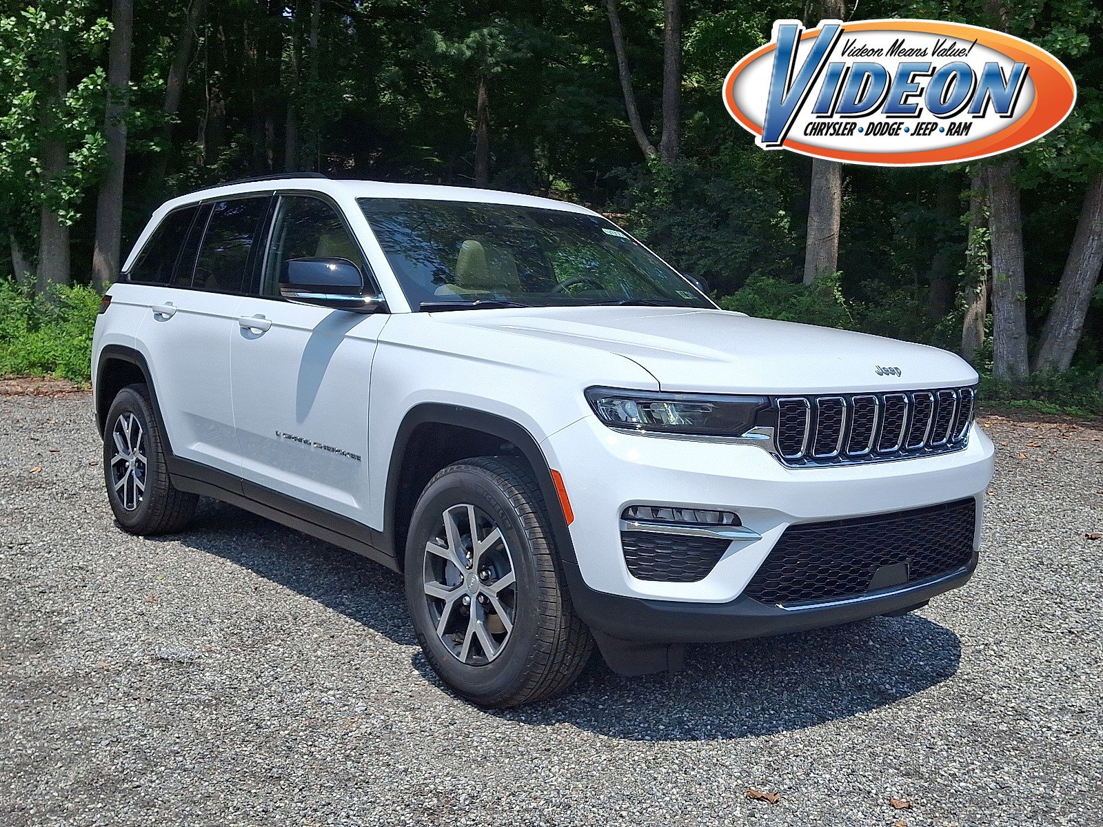 2025 Jeep Grand Cherokee Limited's photo