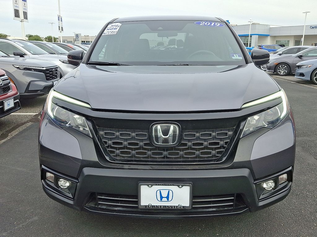 2019 Honda Passport Sport photo 2