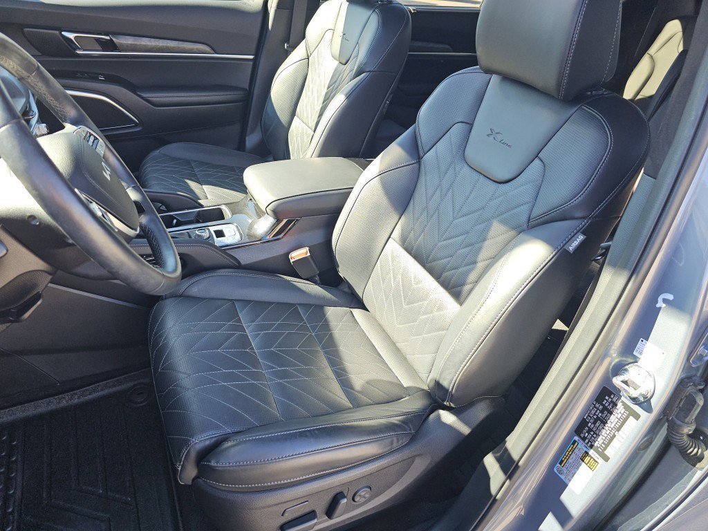 2024 Kia Telluride X-Line photo 3