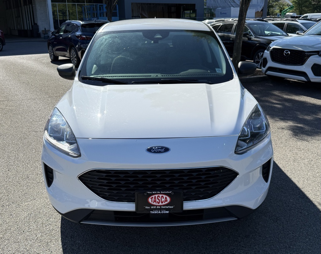 2022 Ford Escape SE photo 2