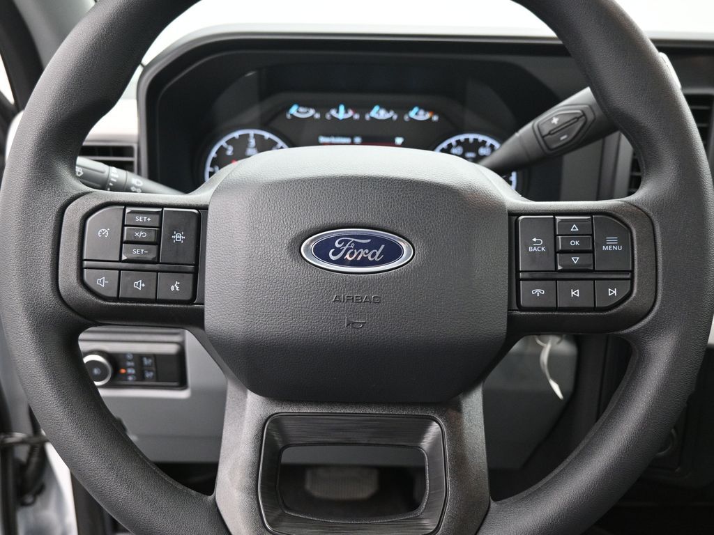 2024 Ford F-600 Chassis XL
