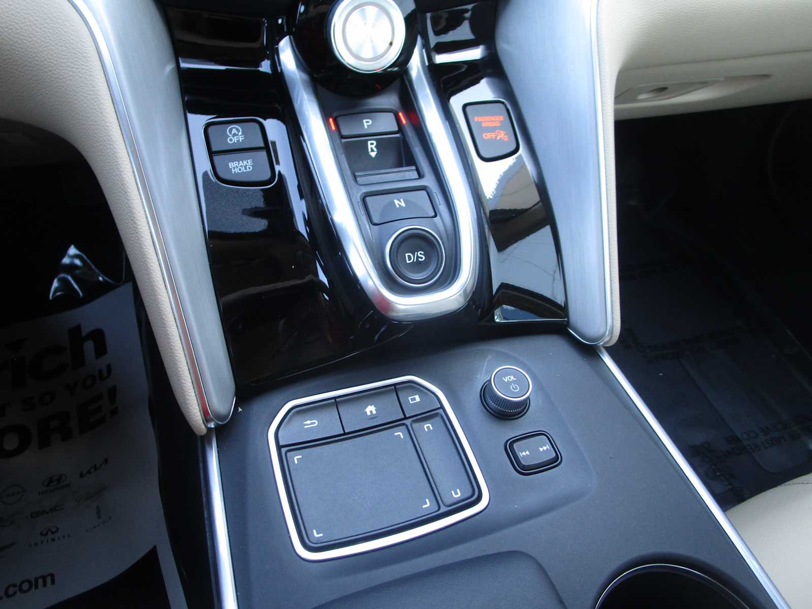2021 Acura TLX photo 21