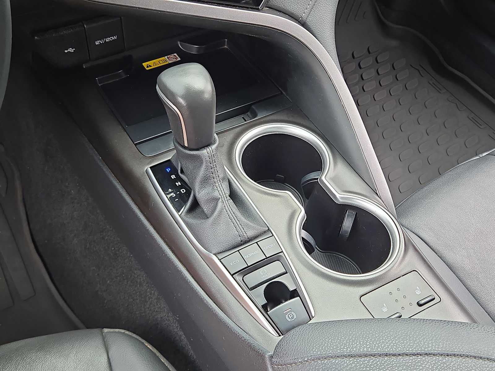 2024 Toyota Camry XLE photo 27