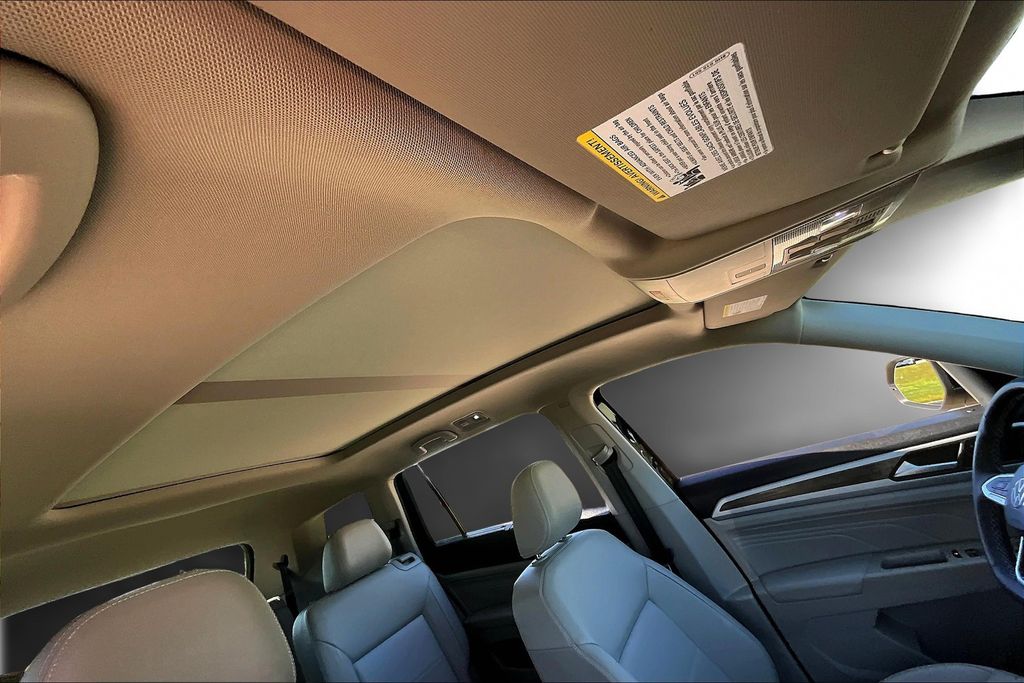 2022 Volkswagen Atlas V6 SEL photo 20