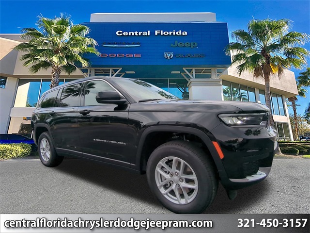 2025 Jeep Grand Cherokee L Laredo's photo