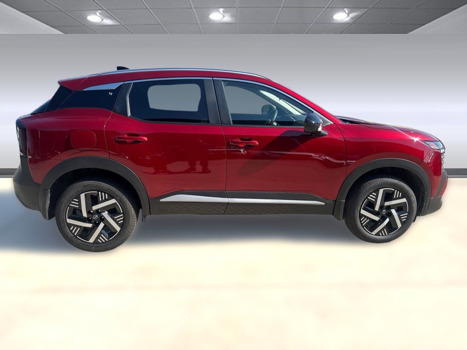 2026 Nissan Kicks SV photo 7