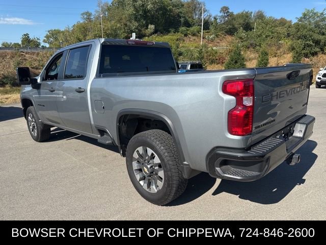 2024 Chevrolet Silverado 2500HD Custom photo 2
