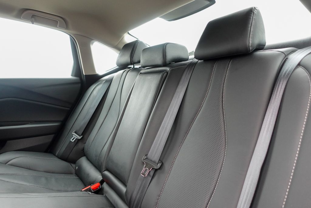 2025 Acura TLX Technology photo 23