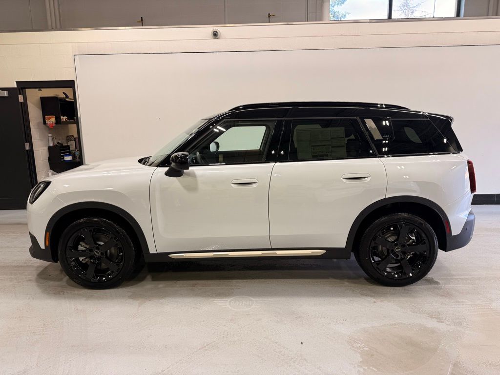 2026 Mini Countryman S ALL4 photo 2