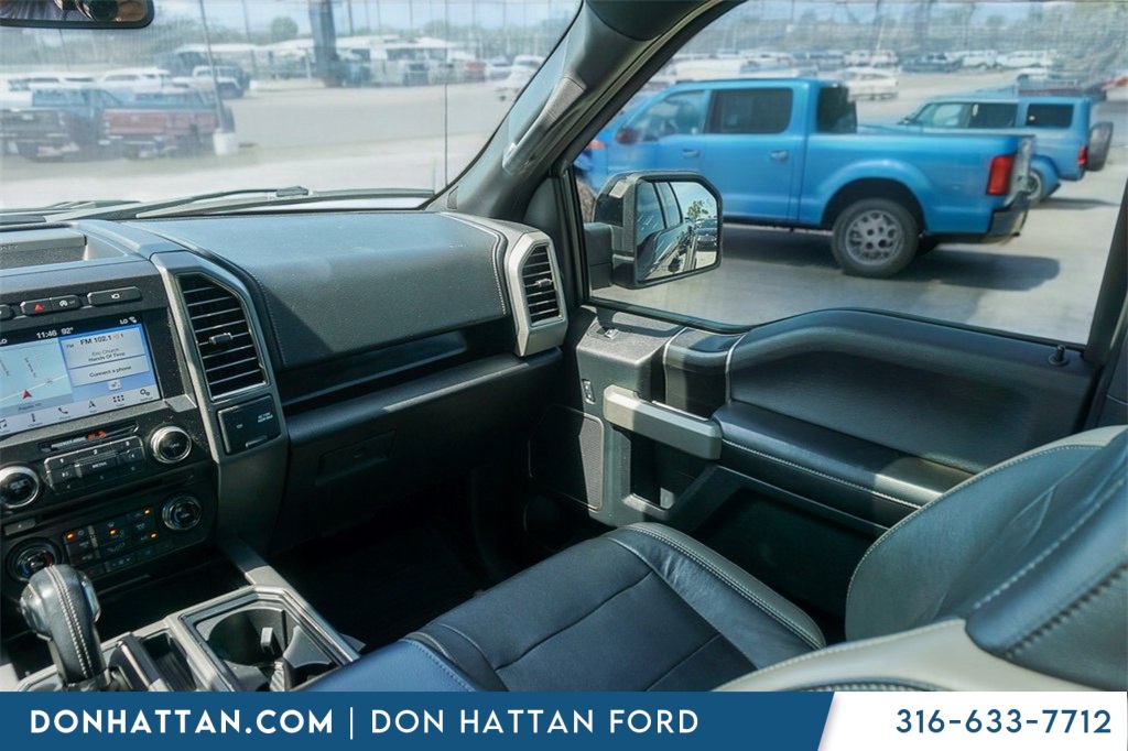 2017 Ford F-150 Raptor photo 14