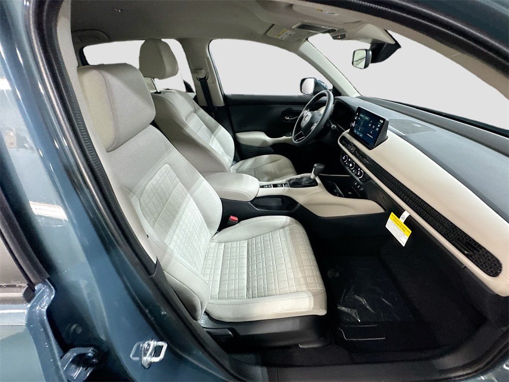 2026 Honda HR-V LX photo 23