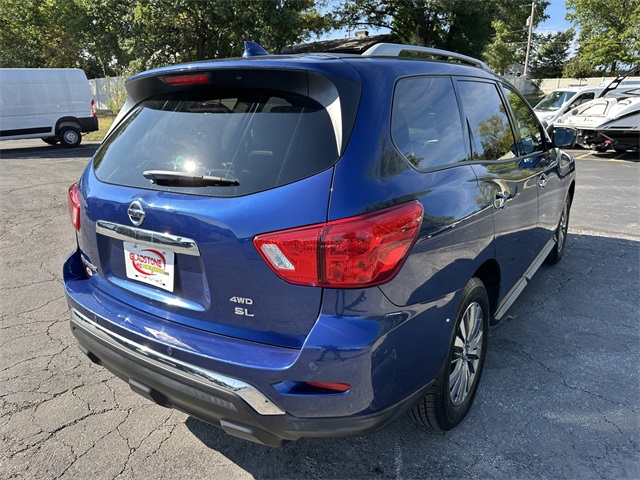 2020 Nissan Pathfinder SL photo 5