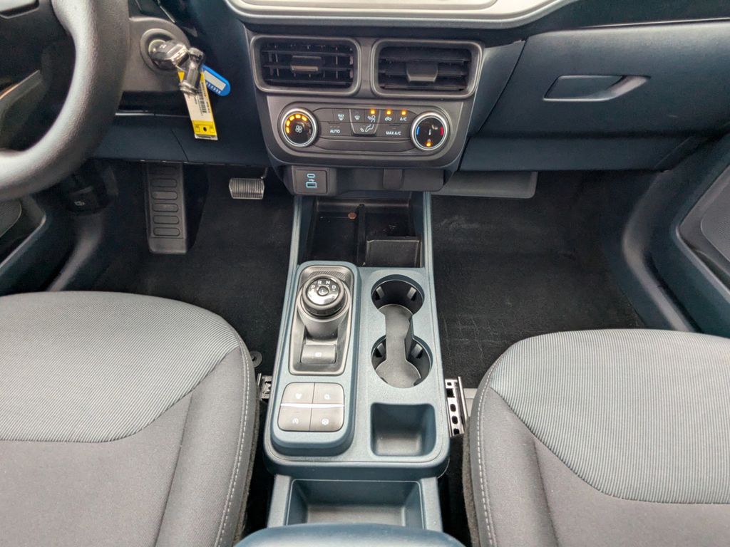 2022 Ford Maverick XL photo 19