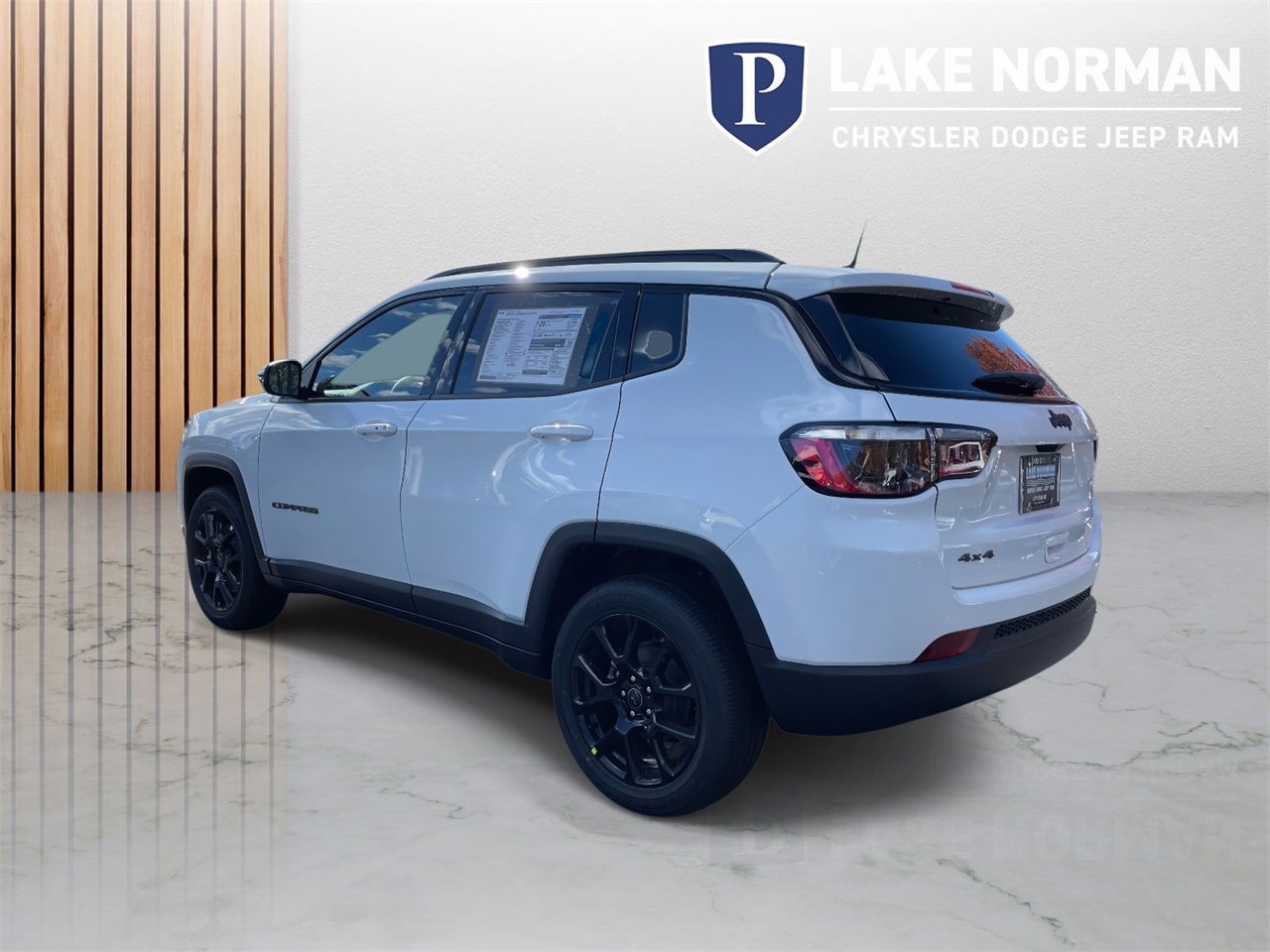 2026 Jeep Compass Latitude Altitude photo 3