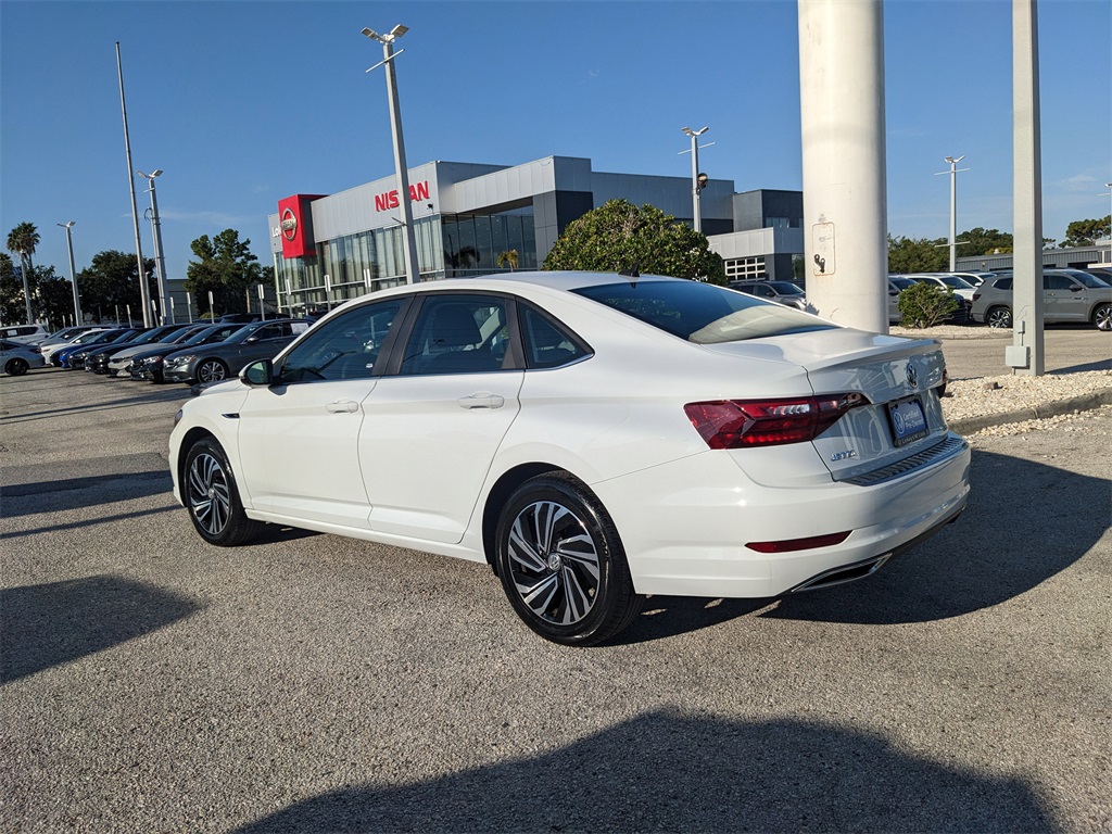2020 Volkswagen Jetta SEL Premium photo 3
