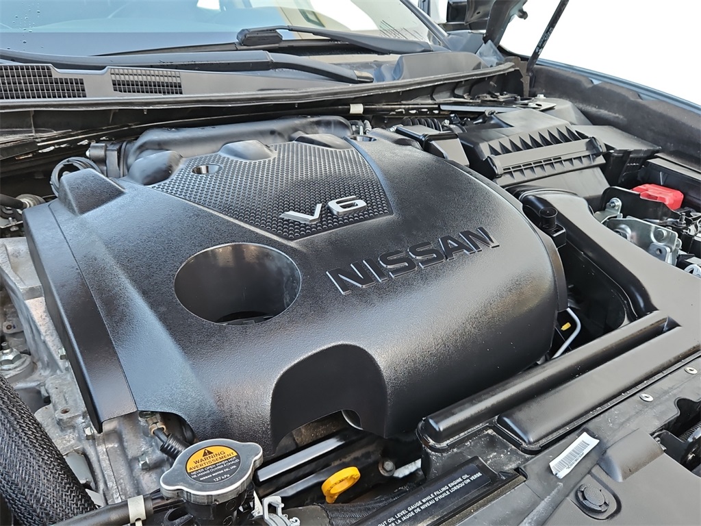 2019 Nissan Maxima SV photo 13