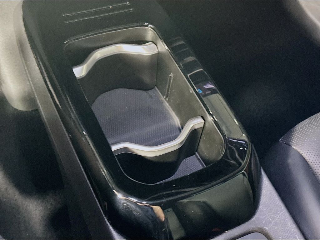 2021 Volkswagen ID.4 Pro S photo 15