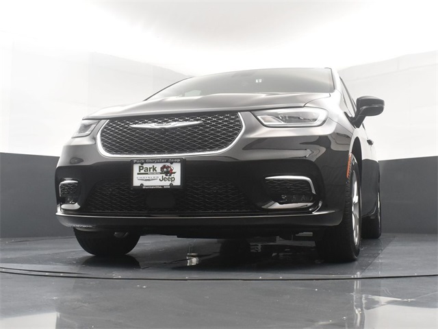 2026 Chrysler Pacifica photo 20