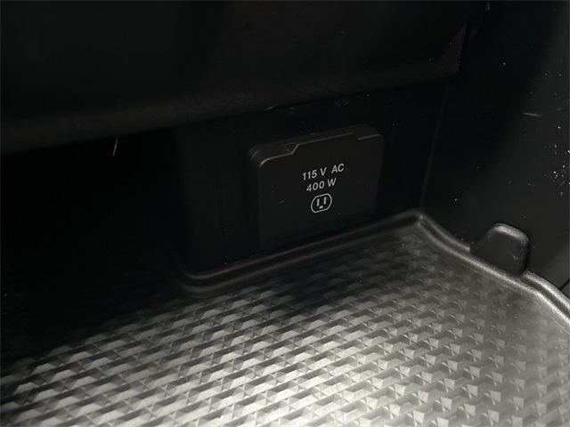 Used 2024 White Ram Laramie image 24