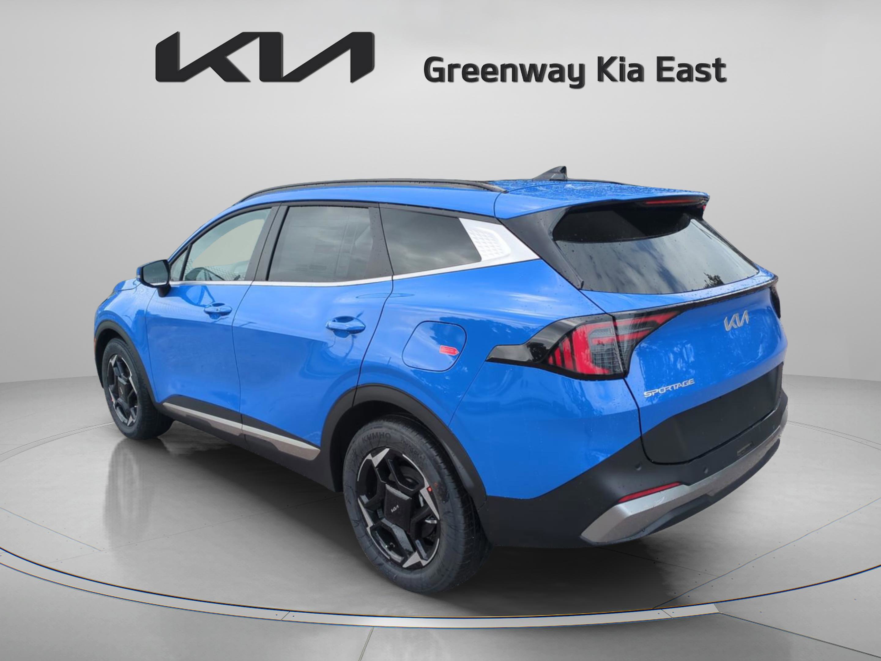 2026 Kia Sportage EX photo 5