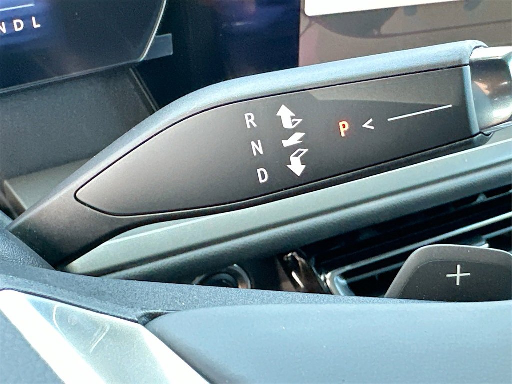 2026 Chevrolet Traverse photo 12