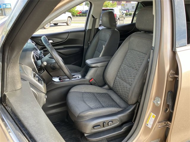 2019 Chevrolet Equinox LT photo 9