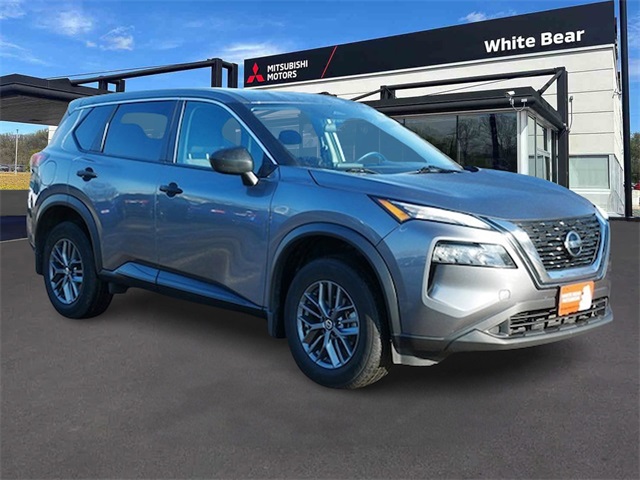 2021 Nissan Rogue S's photo