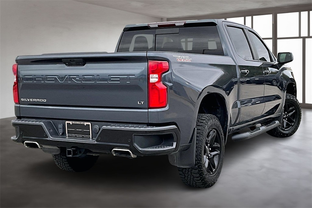 2021 Chevrolet Silverado 1500 LT Trail Boss photo 2