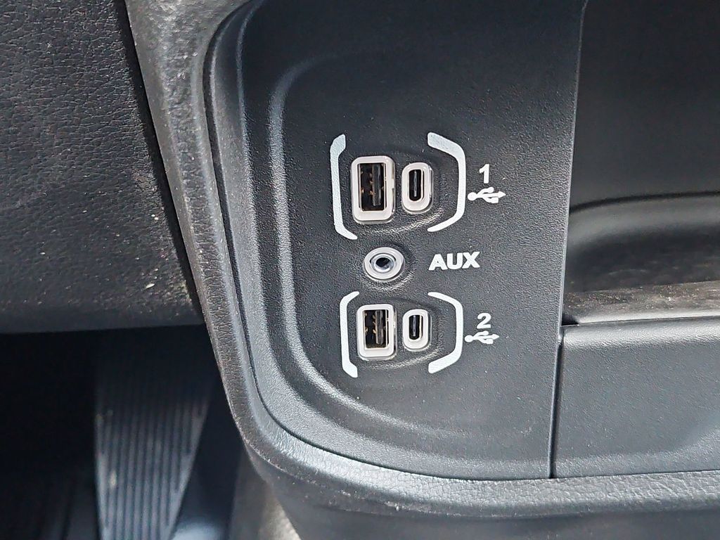 2026 Ram 3500 Tradesman photo 43