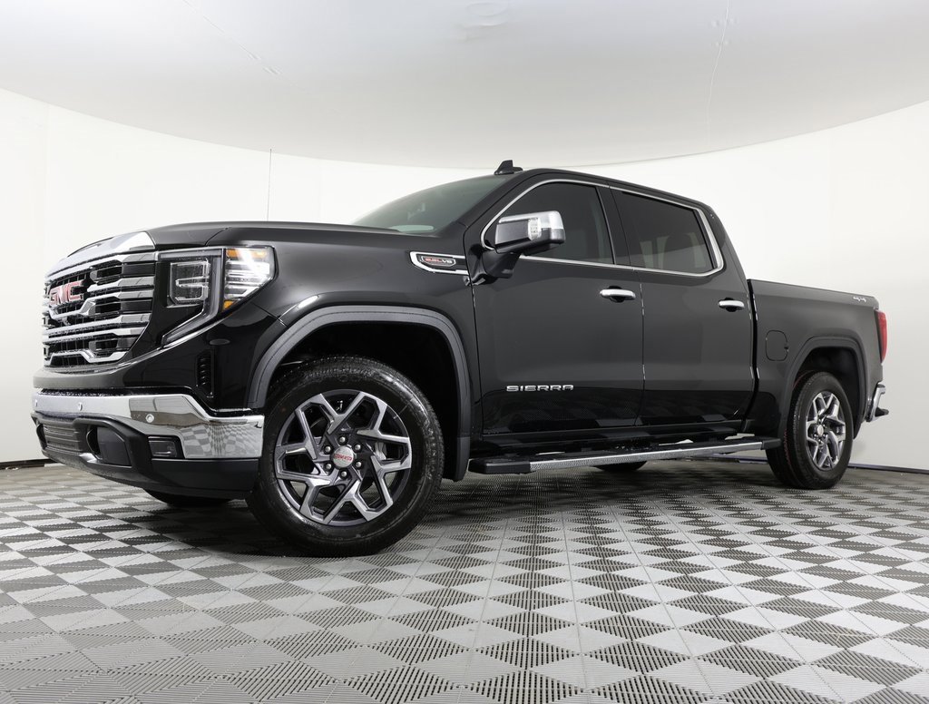 2026 GMC Sierra 1500 SLT's photo