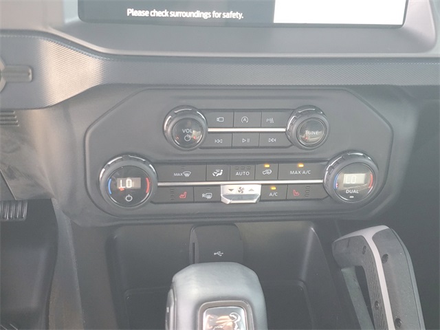 2023 Ford Bronco Outer Banks photo 22