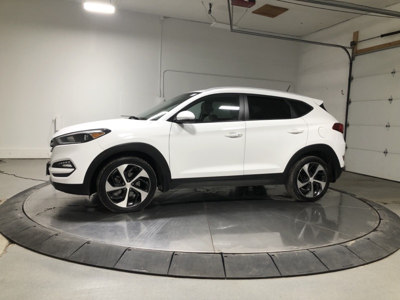 2016 Hyundai Tucson Sport photo 4