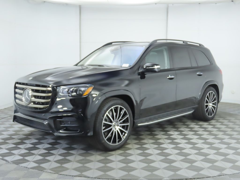2026 Mercedes-Benz GLS Base's photo