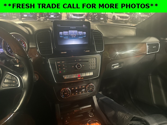 2017 Mercedes Benz GLE 350 4MATIC photo 4