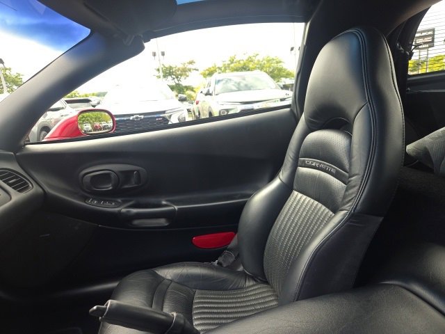 2001 Chevrolet Corvette Base photo 24