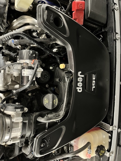 2021 Jeep Wrangler Unlimited Sahara photo 21