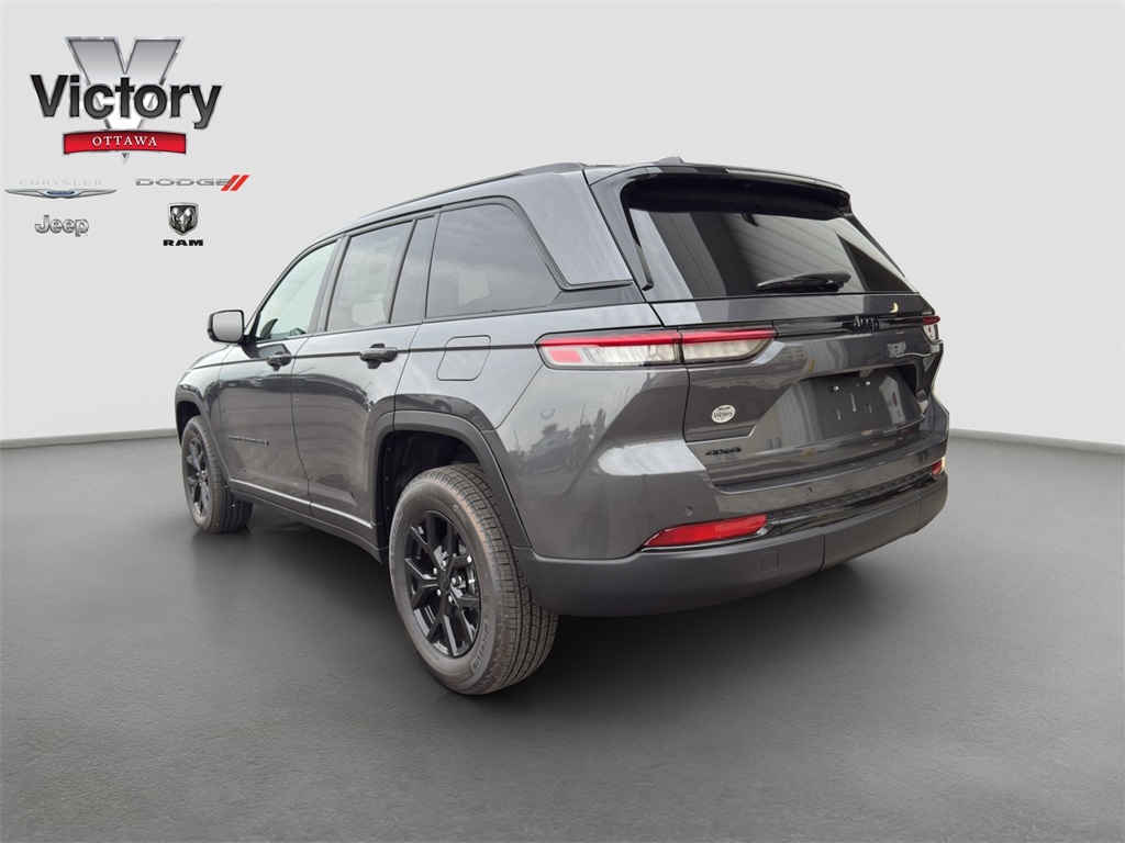 2025 Jeep Grand Cherokee Altitude X photo 3