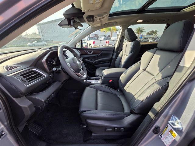 2025 Subaru Ascent Touring photo 11