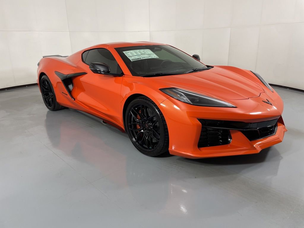 2025 Chevrolet Corvette Z06 2LZ photo 2