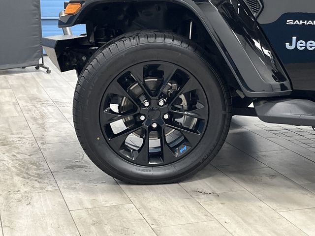 2022 Jeep Wrangler Unlimited Sahara 4xe photo 36