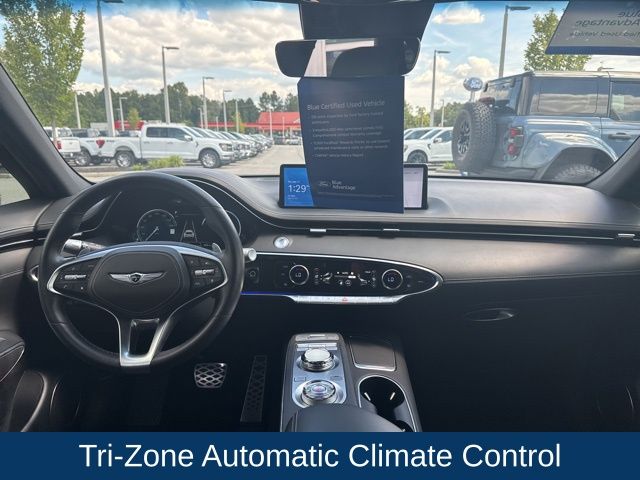2024 Genesis GV70 2.5T Sport Prestige photo 17