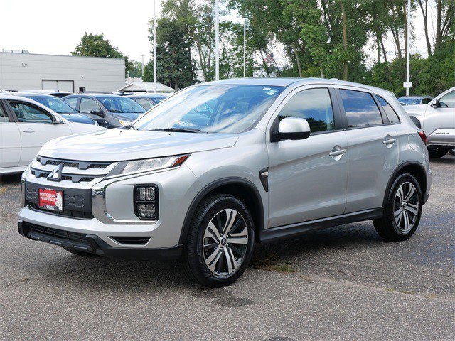 2024 Mitsubishi Outlander Sport ES photo 3