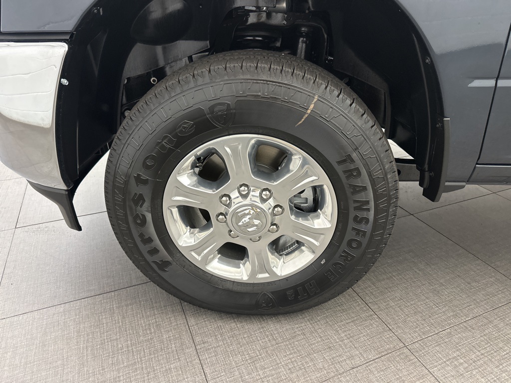 2025 Ram 2500 Big Horn photo 8