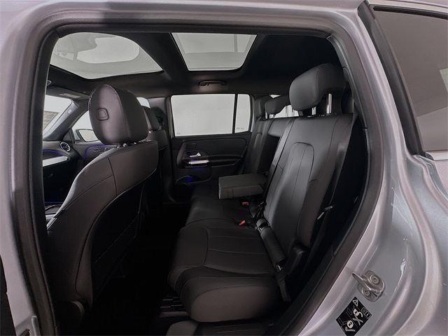 2026 Mercedes Benz GLB 250 photo 24