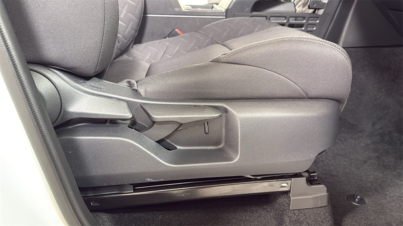 2024 Toyota Tacoma SR 4x4 Double Cab photo 19