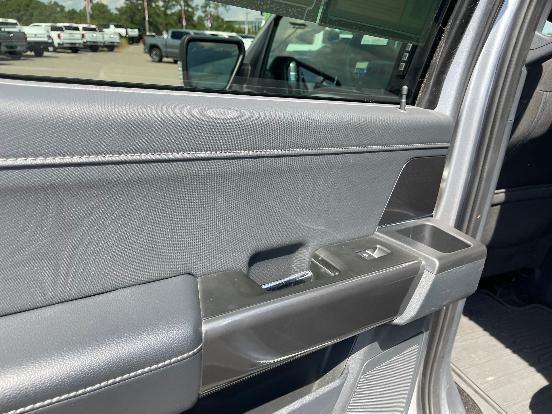 2022 Ford F-150 XLT photo 21