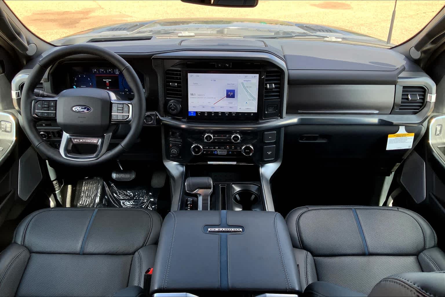 2025 Ford F-150 Platinum photo 5