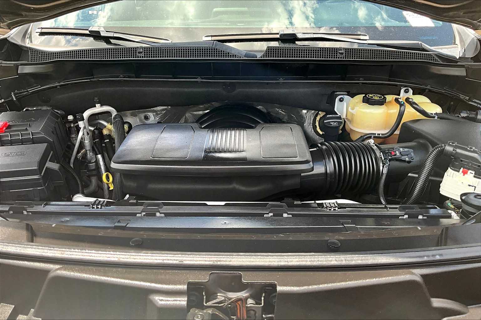 2021 Chevrolet Tahoe LT photo 29