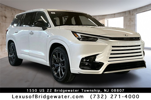 2026 Lexus TX Hybrid's photo